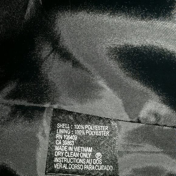 Tahari Arthur S Levine suits - Picture 8 of 8